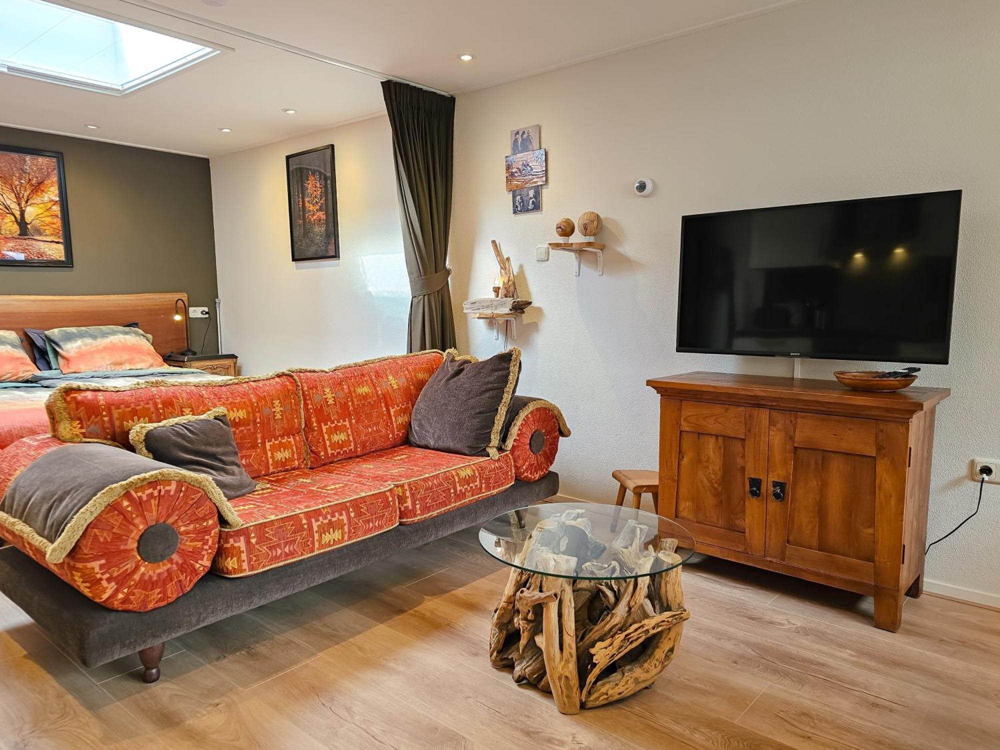 Appartement Vakantiestudio Huize Hout Gr01 Grijpskerke